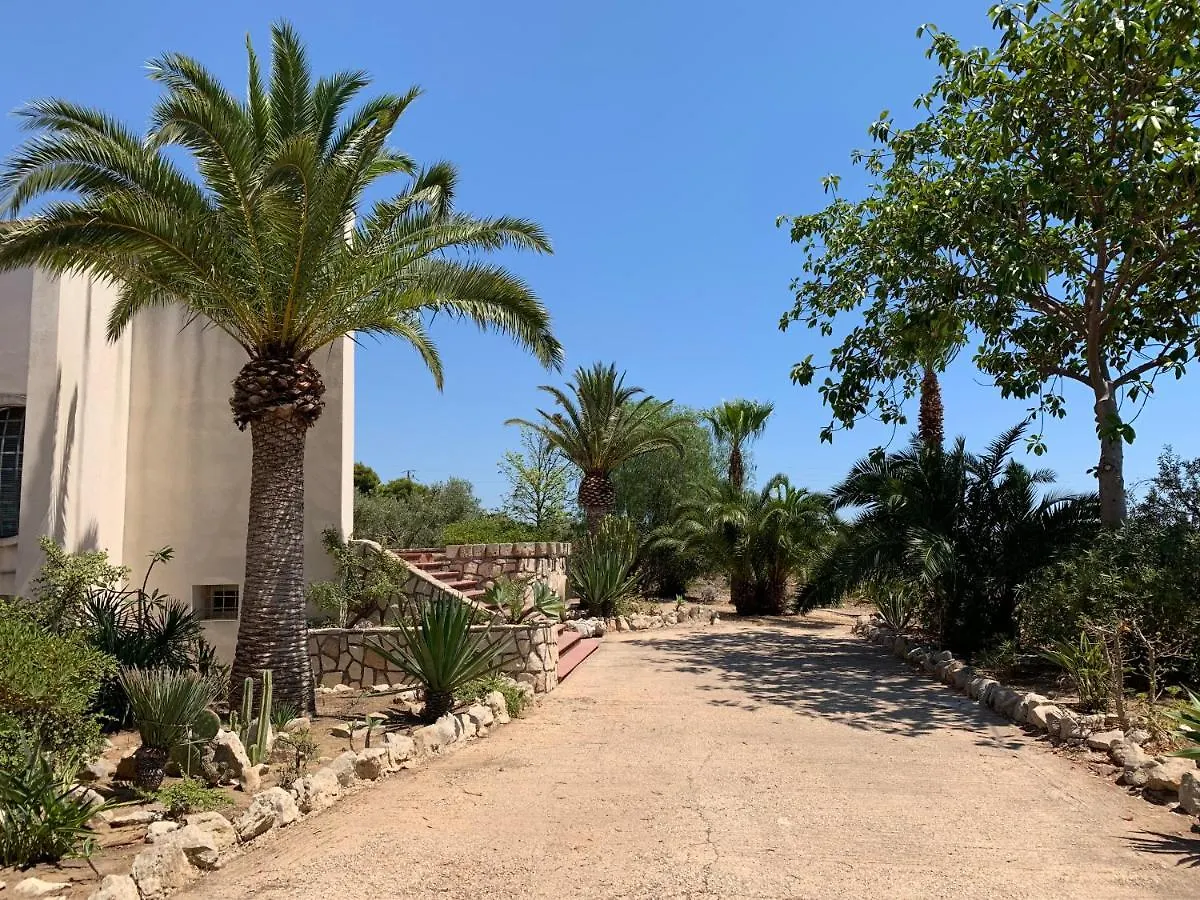 Apartment Villa Dea Sampieri Italy
